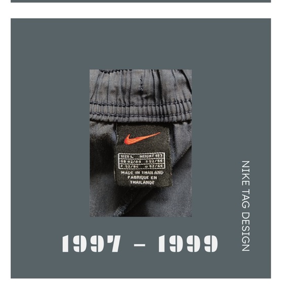 Late 90s Nike Half Zip Windbreaker Small Blue white and black - Picture 11 of 11